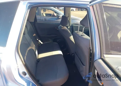 2010 Honda Fit из США, поврежденный, VIN JHMGE8H24AC009805